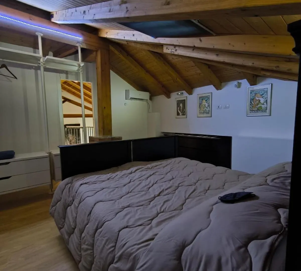 Отель Loft House Катания Гостевой дом