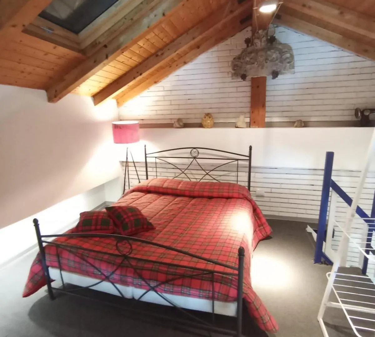 Гостевой дом Отель Loft House Катания